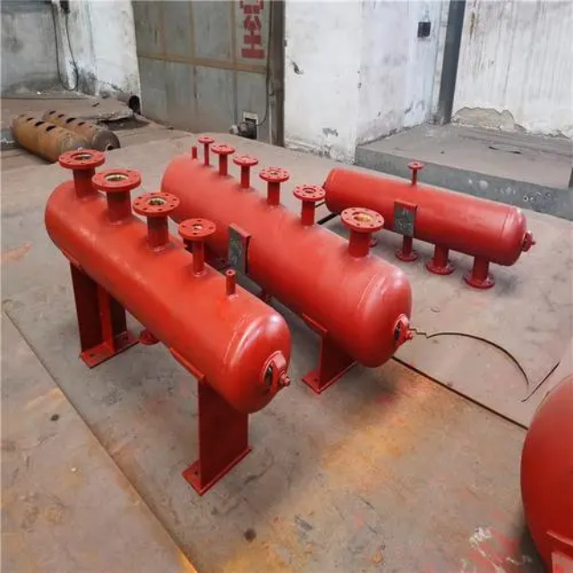 玉泉分集水器安装高度